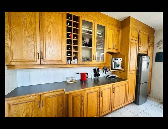 4 BEDROOM FREEHOLD FOR SALE IN VERWOERDPARK